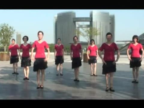 <em>你是我的</em>玫瑰花<em>广场舞_你是我的</em>玫瑰花庞龙_